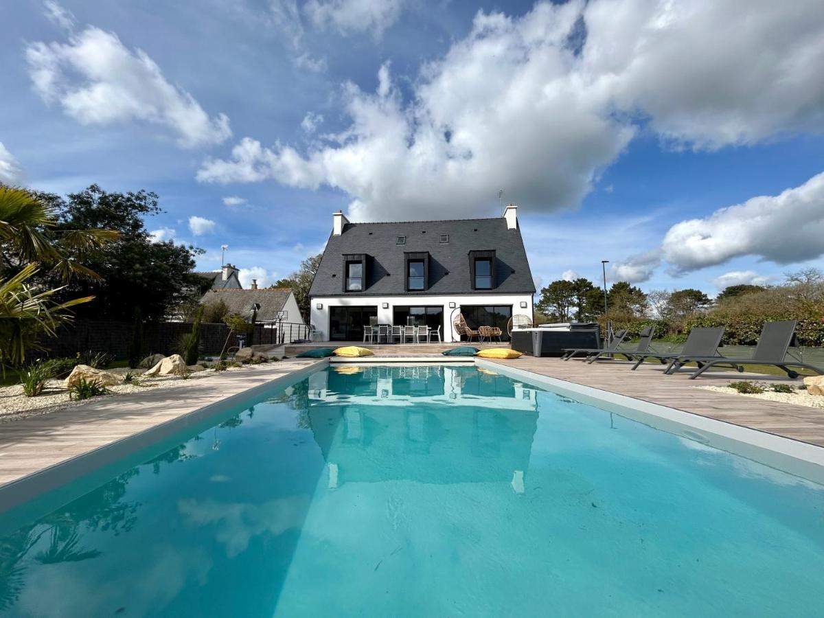 Superbe Villa Tout Confort Avec Piscine Chauffee Er Couverte Et Spa A 2 Pas De La Plage Фуенан Екстер'єр фото